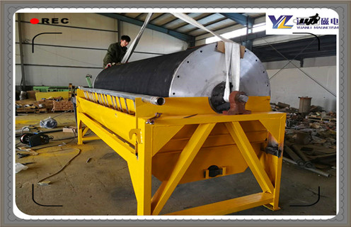 干式磁选机,河南干粉立式磁选机_合理选购河南干粉立式磁选机_远力磁电生产厂家 干式磁选机,河南干粉立式磁选机_合理选购河南干粉立式磁选机_远力磁电生产厂家